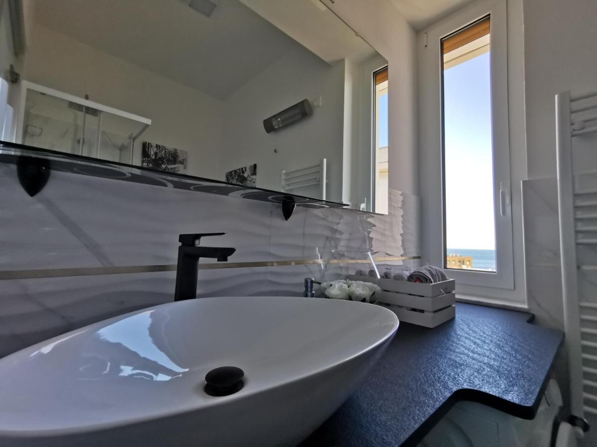 Blue Nest Apartment Genoa Luaran gambar